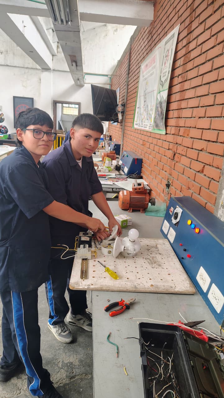 Electricidad Industrial — foto 4